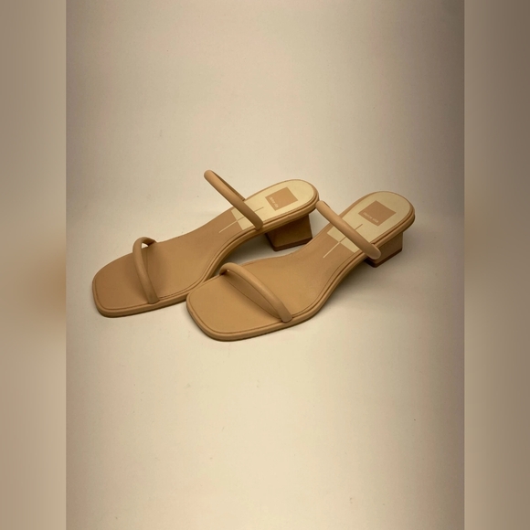 Shoes - Elegant Tan Women's Sandals